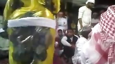 Arab Big Ass - Round Butt - Bend Over Booty