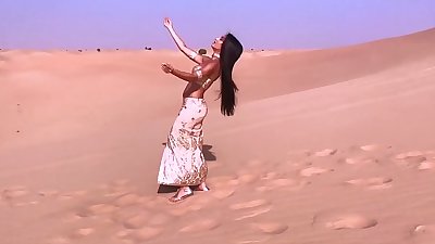 sexy indian belly dance