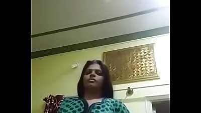 1~ Desi aunty showing off sexy figure
