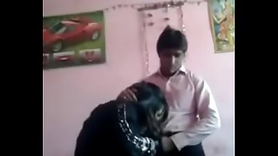 Muslim Aunty Fuck her Hindu BF