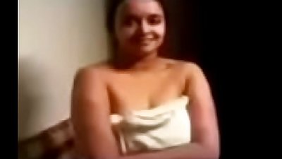 Mallu aunty exposed her boobs