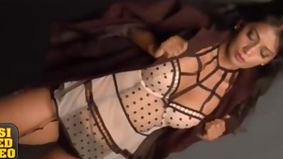 super-sexy-model-gaysil-naubert-hot-exclusive-bollywood-hot-photoshoot.mp4