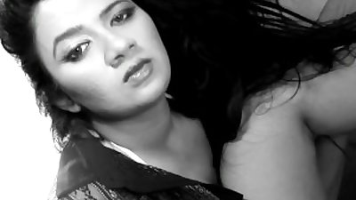 shikha-thakur-bollywood-actress-new-famous-video.mp4