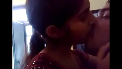 College girls can'_t stop kissing   Hot mallu aunty fucking and kissing   Very hot romance in sa