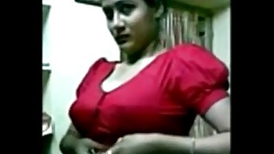 Desi big boobs bengali housewife