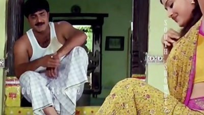 sneha yummy wet armpit in sexy saree