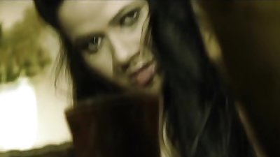 bollywood-news-time-shikha-thakur-new-age-actress-of-bollywood.mp4