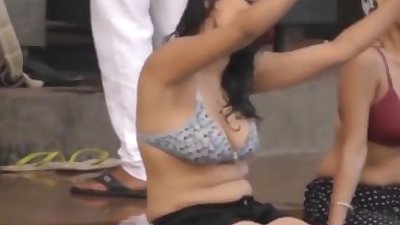 wet-desi-indian-girl-showing-private-pats.mp4