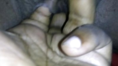 Desi Aunty Pussy Fingering..