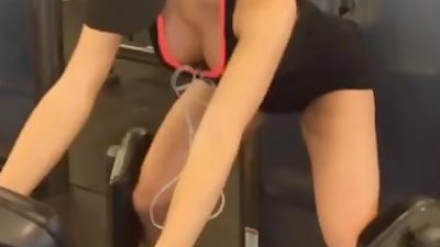 Indian Model Tasha Sharma Working Out Gym