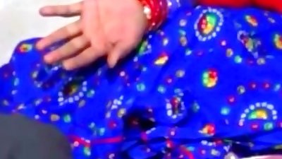 Mallu Bhabhi In Sexy Sleeveless Blouse Blue Saree Sex With Young Boy