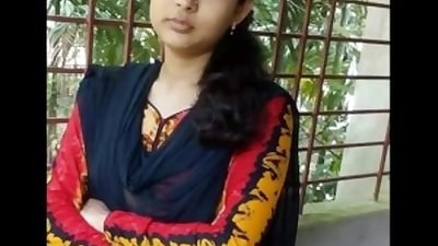 Hot Horny Girl Changing Her Cloths