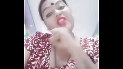 Indian milf aunty saying jor se dabana