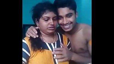 Indian mallu aunty cheating with small boy Part : 1